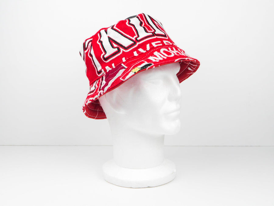 mo-salah-bucket-hat-scarf-liverpool-fc-kop-clobber-model